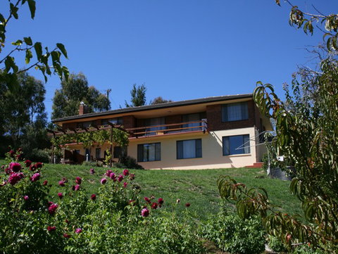 House Matterhorn - Accommodation Whitsundays 3
