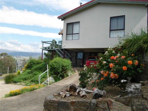 Kanga Lodge - Accommodation Whitsundays 1