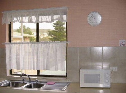 Jindabyne Apartments - Accommodation Whitsundays 4