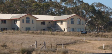 Jindabyne Equestrian Resort - Accommodation Whitsundays 2