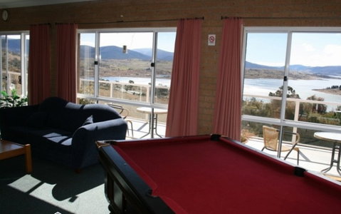 The Ski Inn Motel - Accommodation Whitsundays 4
