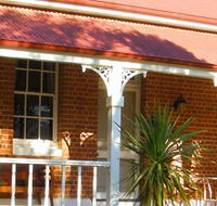 Araluen Old Courthouse Bed and Breakfast - Accommodation Whitsundays