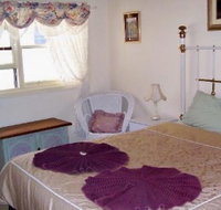 Echuca Holiday Houses - Temoca Cottage