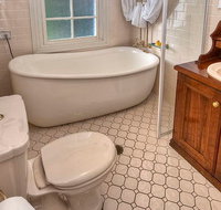 Bridal Falls Cottage