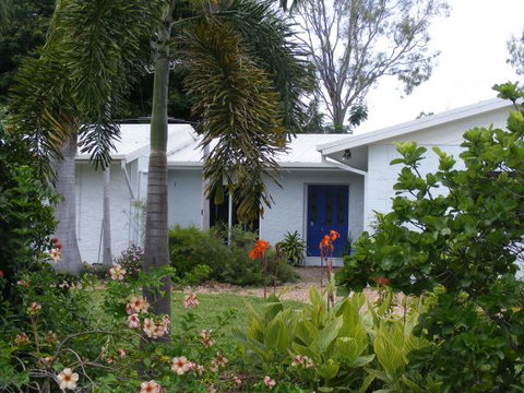 Alligator Creek Bed And Breakfast - Accommodation Whitsundays 1