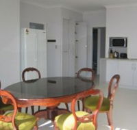 Olas Holiday House - Accommodation Whitsundays