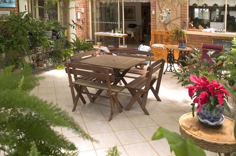 Rock-Al-Roy Bed And Breakfast - Accommodation Whitsundays 4