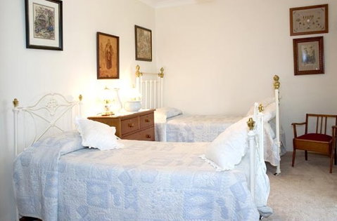 Rock-Al-Roy Bed And Breakfast - Accommodation Whitsundays 5