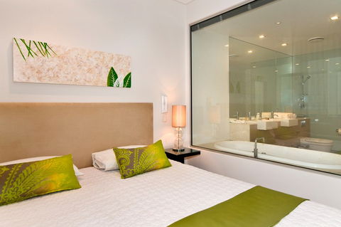 Ambience On Burleigh Beach - Accommodation Whitsundays 11