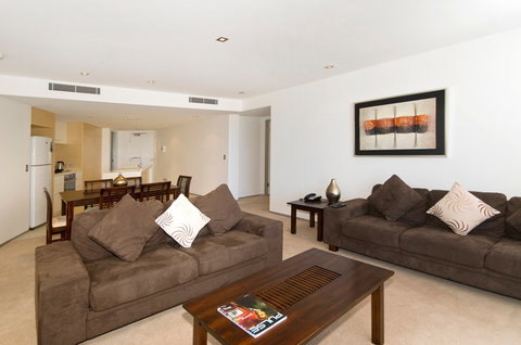 Ambience On Burleigh Beach - Accommodation Whitsundays 13