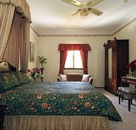 Holberry House - Accommodation Whitsundays