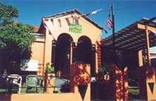 Aberdeen Lodge Backpackers - Accommodation Whitsundays 0