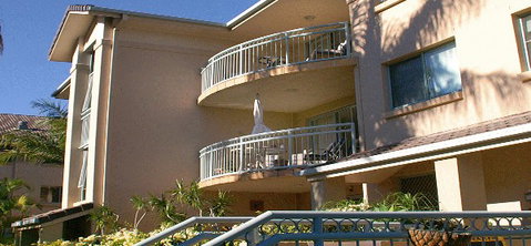 Golden Sea Apartments - Accommodation Whitsundays 0
