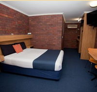 Comfort Inn Blue Shades - Accommodation Whitsundays