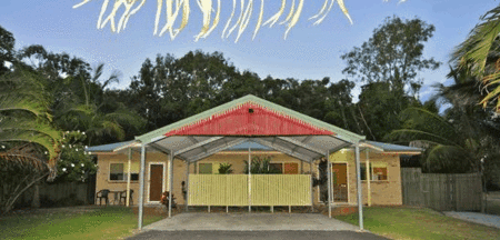 Agnes Palms Beachside Apartments - Accommodation Whitsundays 0