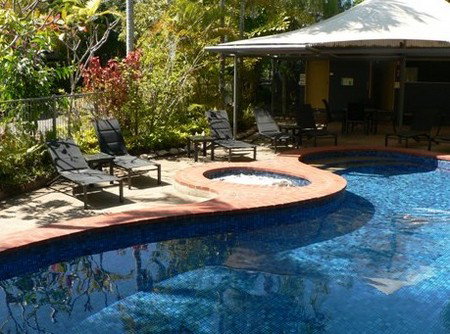 At The Mango Tree Holiday Apartments - Accommodation Whitsundays 0