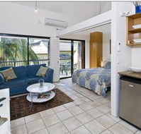 Julians Apartments - Accommodation Whitsundays