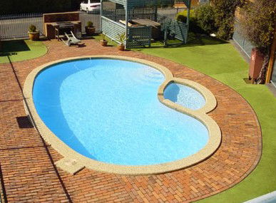 Ringwood Regent Motor Inn - Accommodation Whitsundays 1