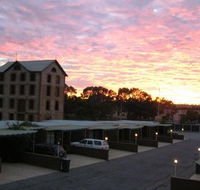 Old Mill Motel Dongara - Accommodation Whitsundays