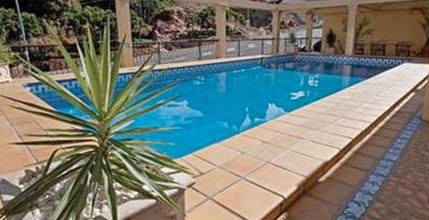 Comfort Inn Robert Towns Motel - Accommodation Whitsundays 0