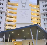 Waves Maroochy River - Accommodation Whitsundays