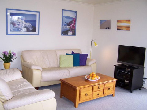 Beachfront Units Merimbula - Accommodation Whitsundays 6