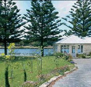 The Douglas - Accommodation Whitsundays