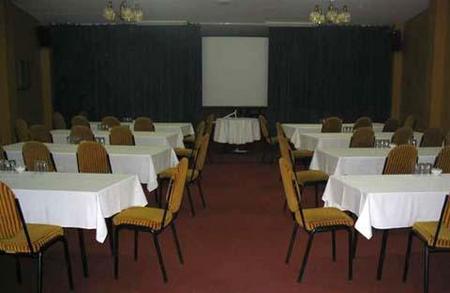 International Motor Inn - Accommodation Whitsundays 3