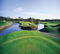 Le Meilleur Horizons Golf Resort - Accommodation Whitsundays 3