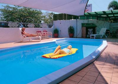 Paradise Court Holiday Units - Accommodation Whitsundays 4