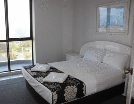 Burleigh Gardens North Hi Rise - Accommodation Whitsundays 1