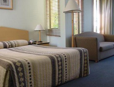 St. Marys Park View Motel - Accommodation Whitsundays 2