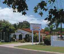 Paradise Court Holiday Units - Accommodation Whitsundays 0