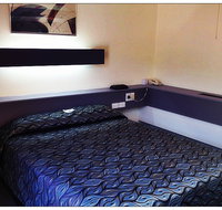 Emerald Meteor Motel - Accommodation Whitsundays