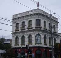 Maori Chief Hotel - Accommodation Whitsundays