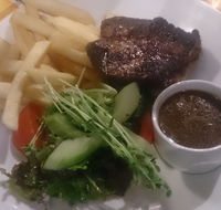 Strand Hotel - Accommodation Whitsundays