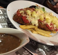 Waterloo Station Hotel - Accommodation Whitsundays