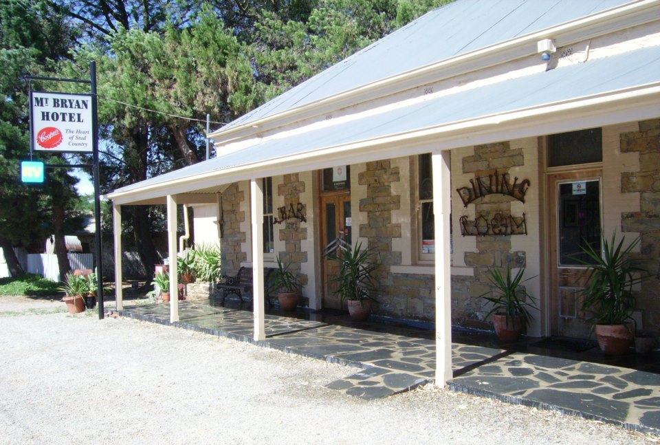 Mount Bryan ACT Accommodation Whitsundays