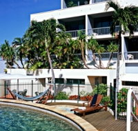 Cairns Sunshine Tower Hotel - Accommodation Whitsundays