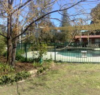 The Vines Holiday Cottages and Winnamatta Guest House - Accommodation Whitsundays