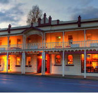 Royal George Hotel - Accommodation Whitsundays