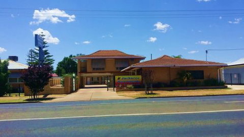 Jackaroo Apartments - Accommodation Whitsundays 0