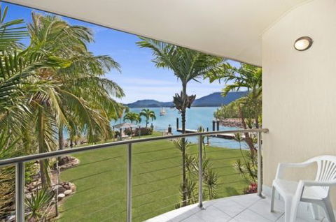 Hinchinbrook Marine Cove Motel - Accommodation Whitsundays 1