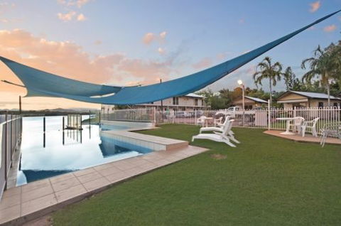 Hinchinbrook Marine Cove Motel - Accommodation Whitsundays 9