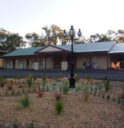 Sanctuary House Resort Motel - Healesville - Accommodation Whitsundays 4