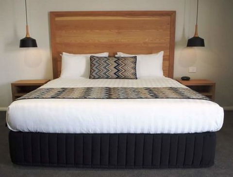 Euston Motel - Accommodation Whitsundays 0