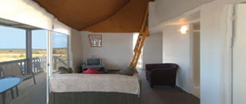Angler's Arms And Fisherman's Cottage - Accommodation Whitsundays 4