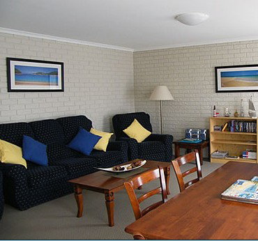 Capri Apartments - Accommodation Whitsundays 3