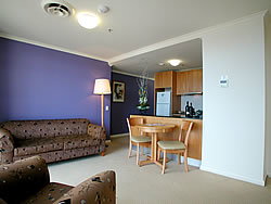 Waldorf Apartments Hotel Canberra - Accommodation Whitsundays 3