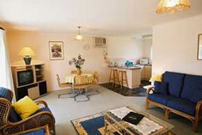Birralee Holiday Villas - Accommodation Whitsundays 3